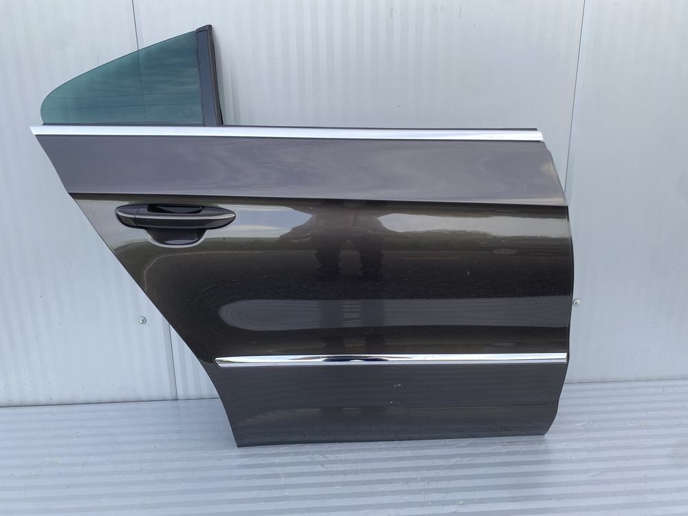 Usa dr spate vw Passat CC Facelift cod de culoare LB8R 2012-2015