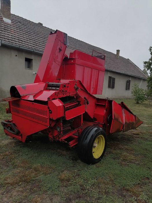 Recoltat porumb stiulete zmaj 222