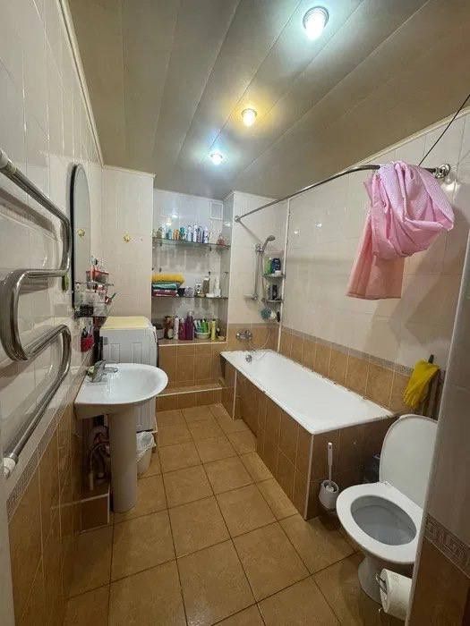 Продается 2х ком квартира, ориентир: ул. Шота Руставели,  51м²