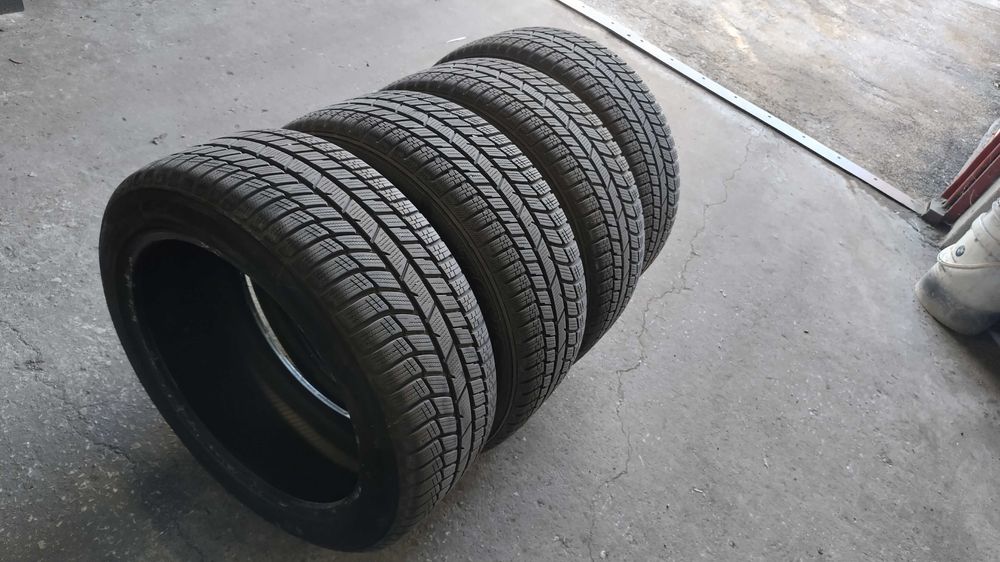 Зимни гуми Toyo Snowprox s954 SUV 245/45/19