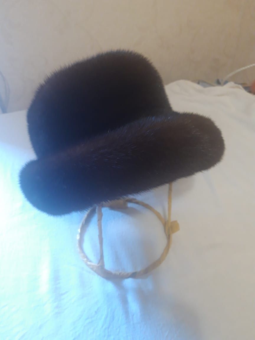 Продам шапку Норка форма шляпа
