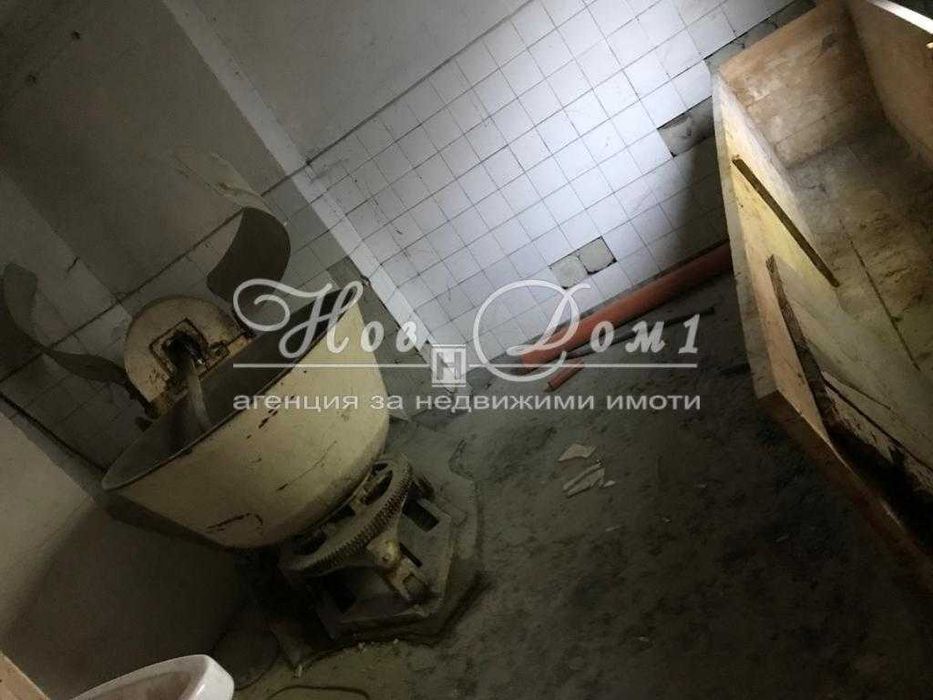 - Четириетажна къща! Само 335 евро на квадратен метър!