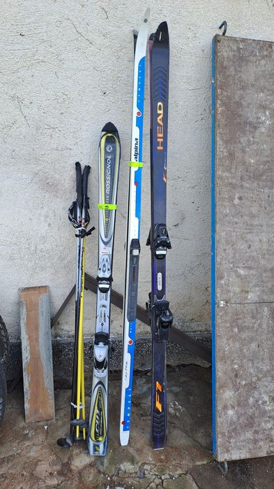 Комплект 3 броя ски,със 2  комплекта щеки