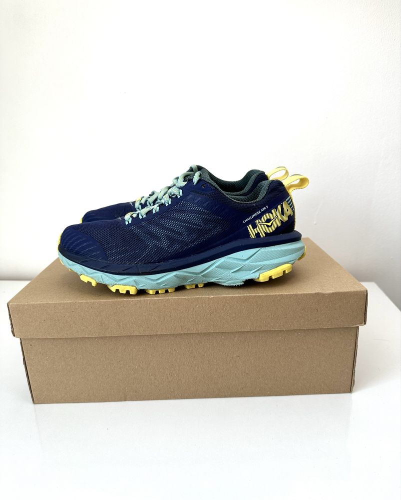 HOKA Challenger  (36 ) Маратонки