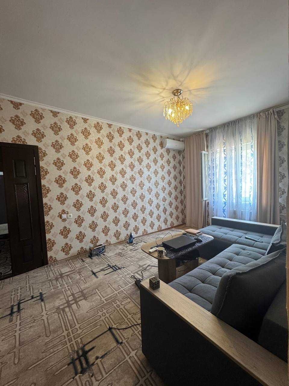 Срочная продажа! 1/2/5 ул. Фитрата. Рисовый базар. 38м2. Балкон 2/3