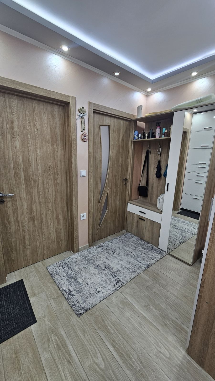 Продавам двустаен апартамент от собственик, без агенция Пловдив