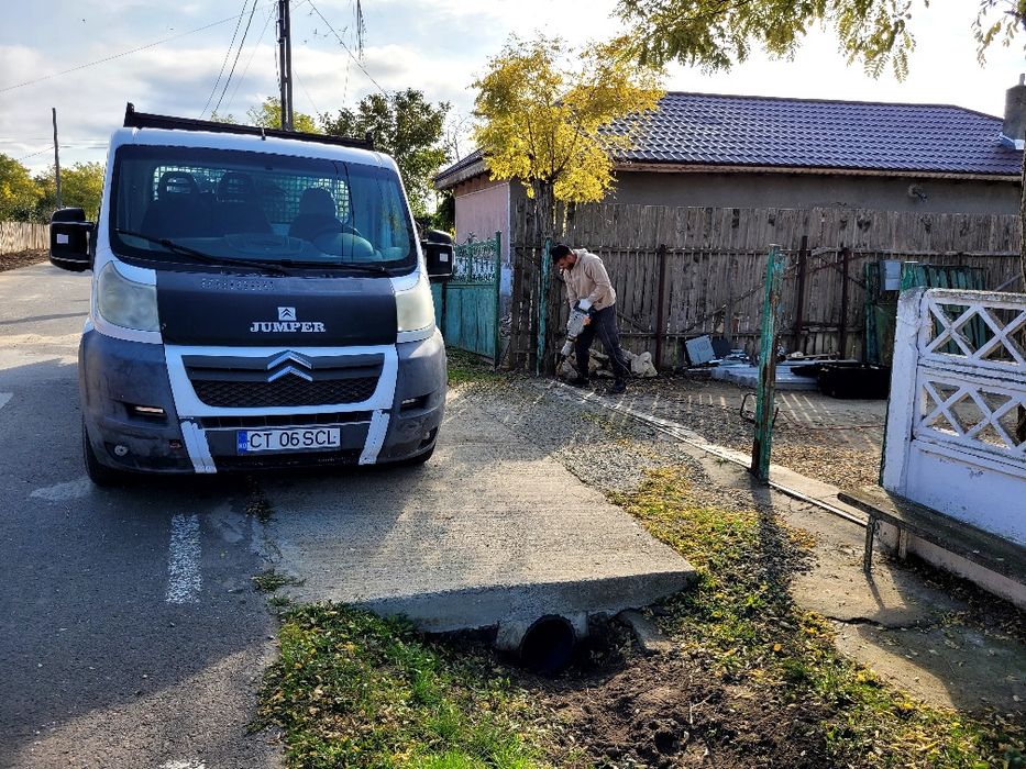 Execut lucrari de constructii si demolari