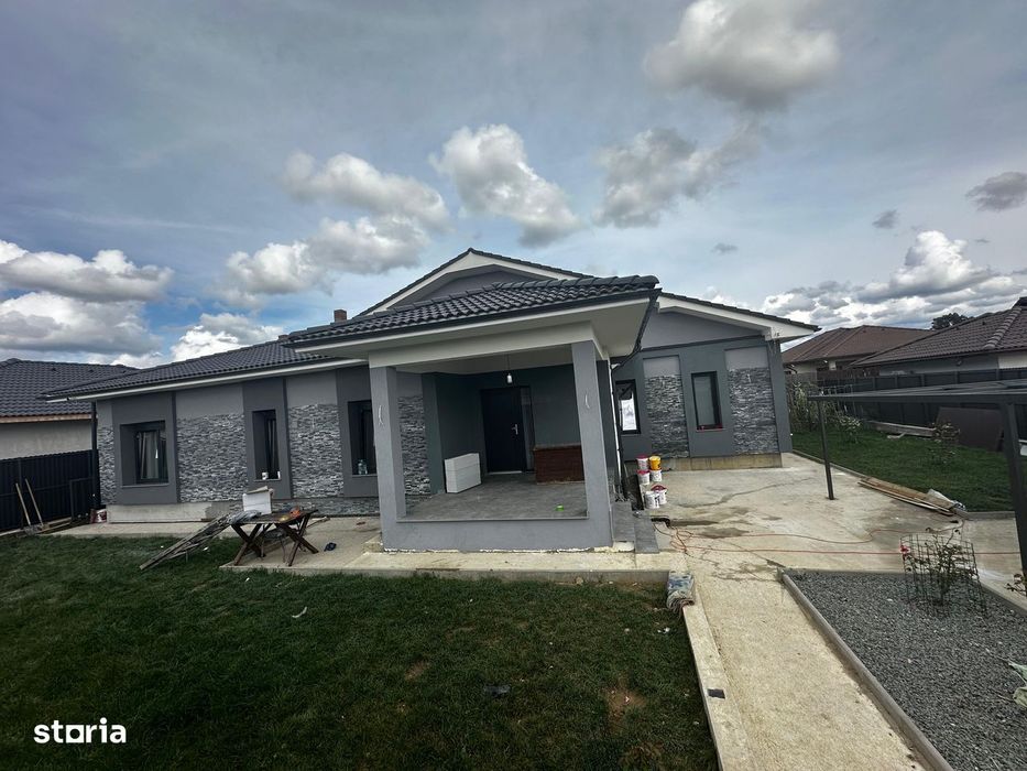 Vand Casa P+Demisol Noua(cartier privat)