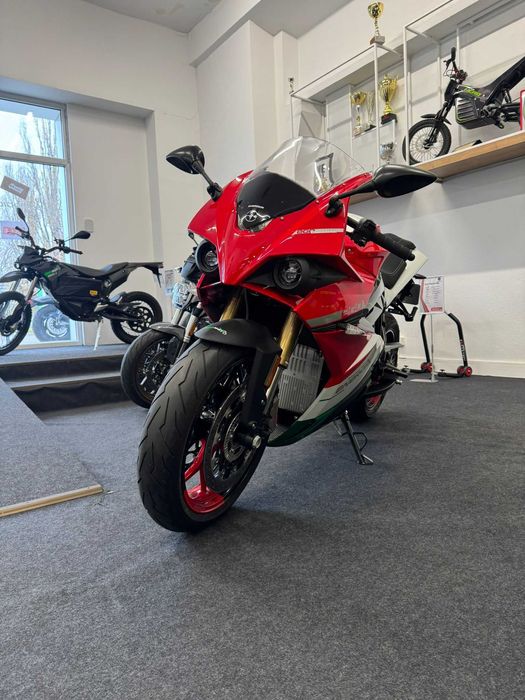 Energica Ego Tricolore