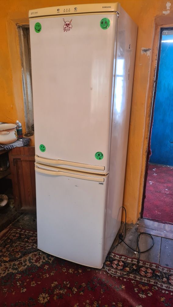Холодильник Самсунг