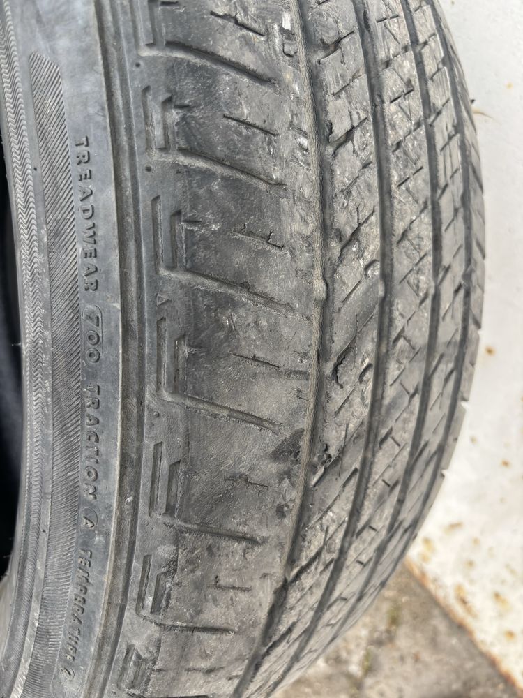 Гуми 235/60/18 Bridgestone