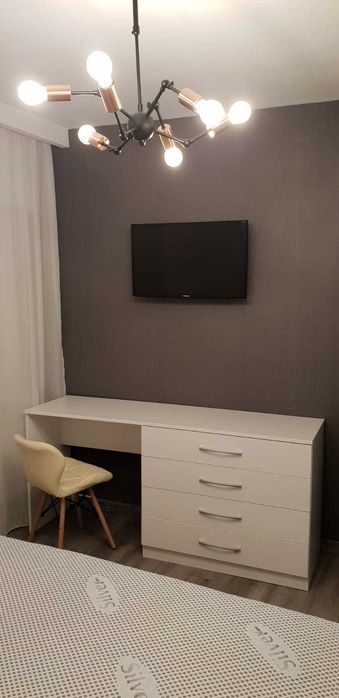 Apartament 3 camere  Drumul Taberei langa metrou