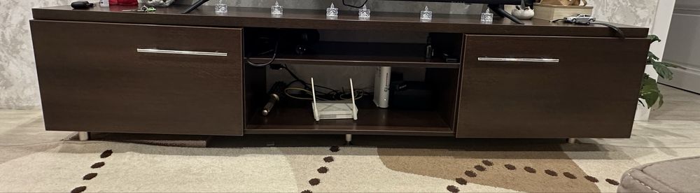 Тумба под телевизор