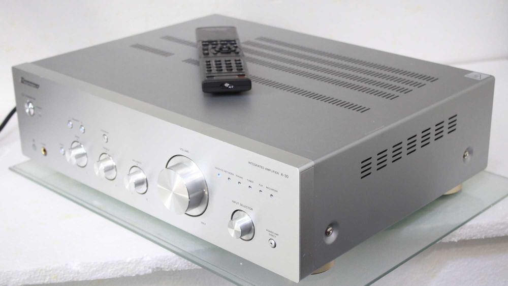Amplificator/Statie Pioneer A-30-S(2x70W).