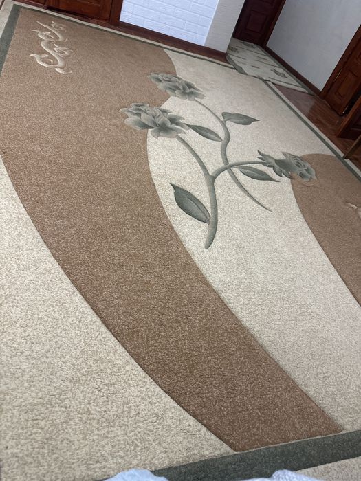 Ковер, размер 2,5х3,5; дорожки 1х4