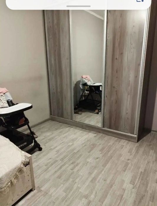 Mirobod,  risiviy bozor oldid Toshkent metro yaqin