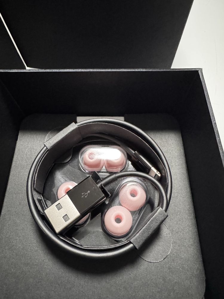 Powerbeats pro безжични слушалки