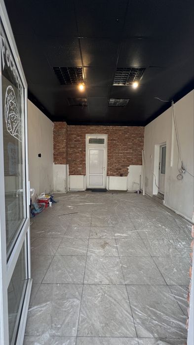 Spatiu comercial de închiriat ultra central