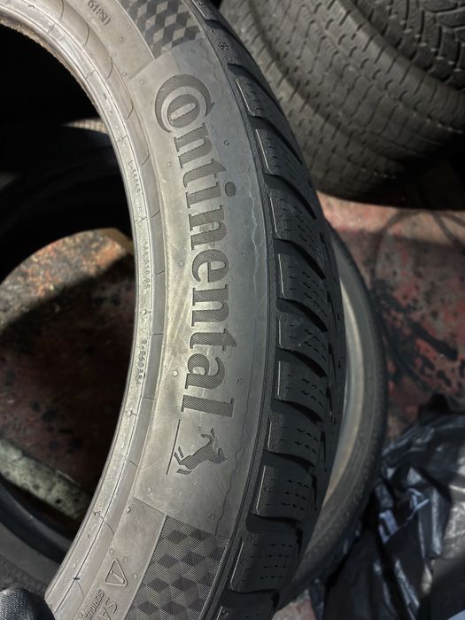 235/45R20 100W  Continental 2021