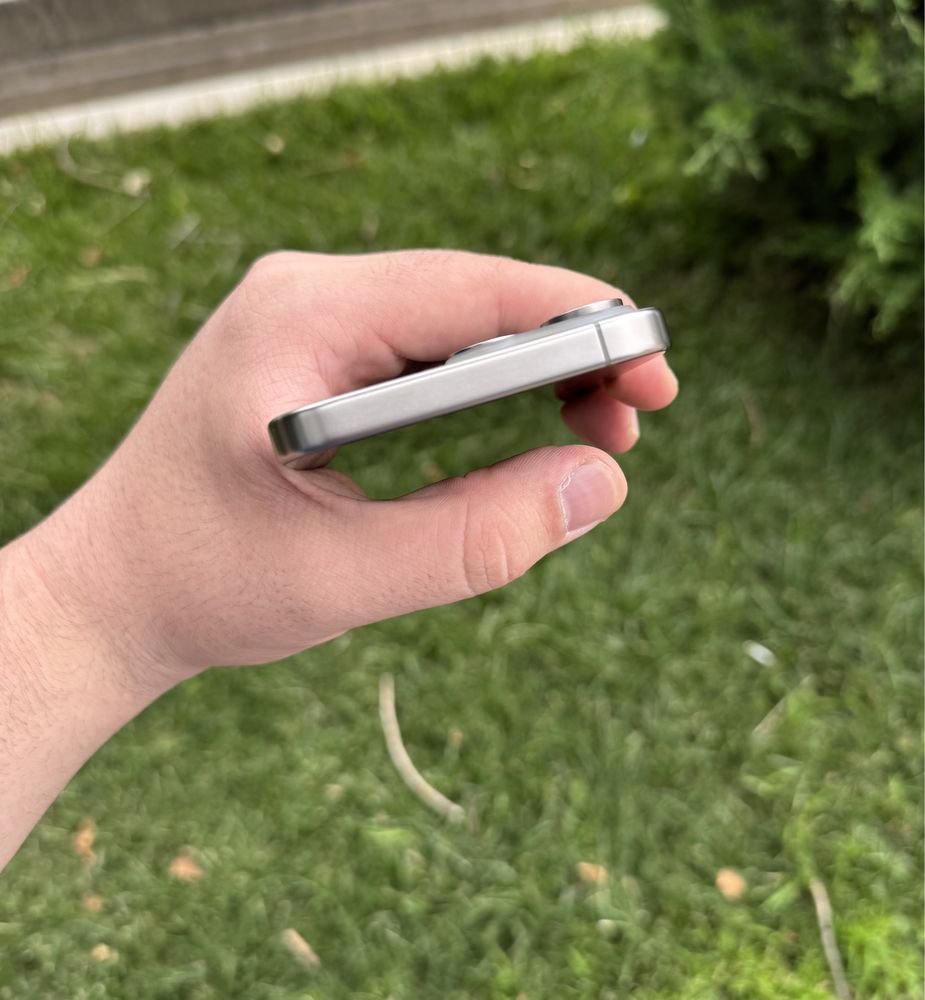 Iphone 15 Pro Max 256 Yengide 86 simkarta usta kormagan karopkasi bor