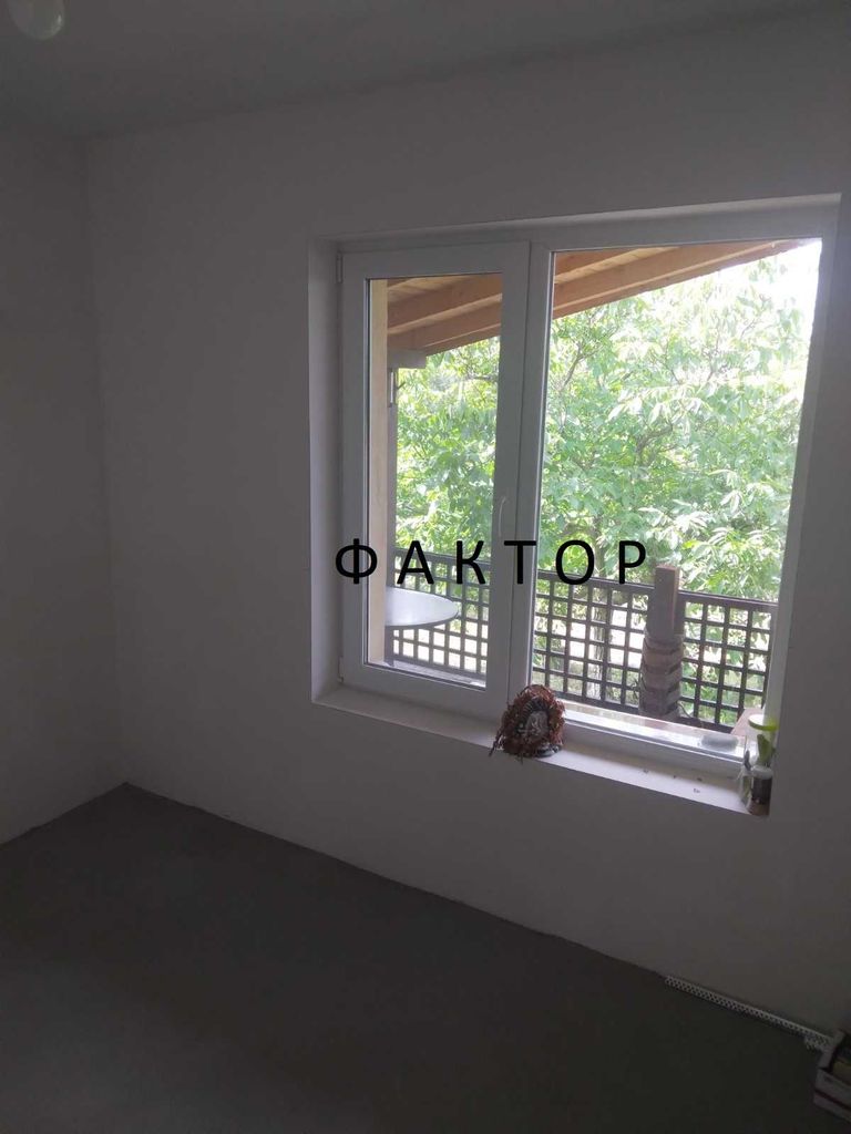 Продава се Къща в с. Верен, Област Стара Загора - 120 кв.м за 625 €/кв.м - Снимка #4
