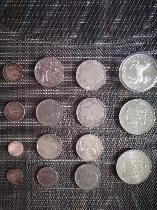 Сребърни франкове