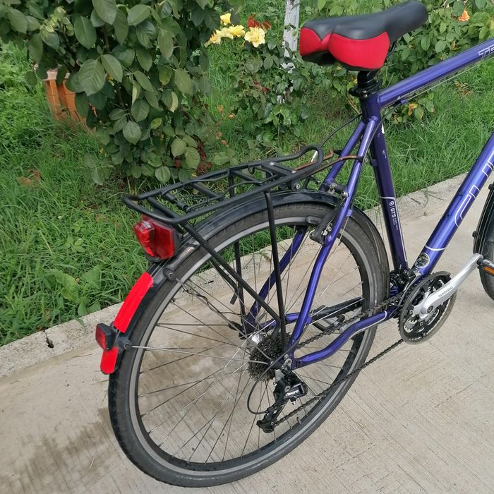 Bicicletă Cube Strada, roți pe 28, ca nouă