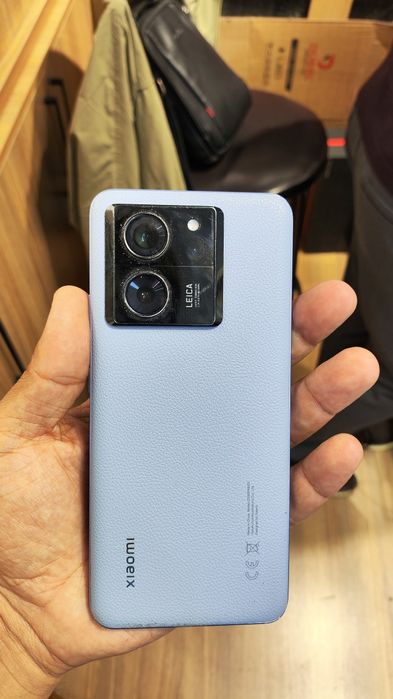 Xiaomi 13 T 12/256 alpain  Blue karopka dakument bor holati yaxshi  Bu
