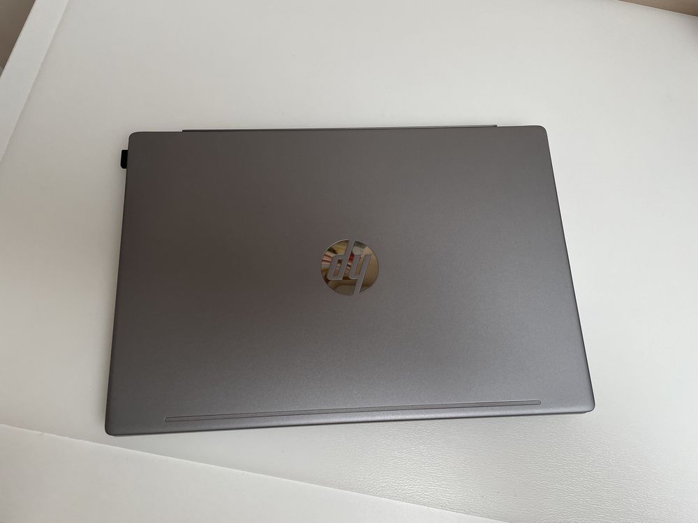 HP Pavilion i5 14-ce000nq