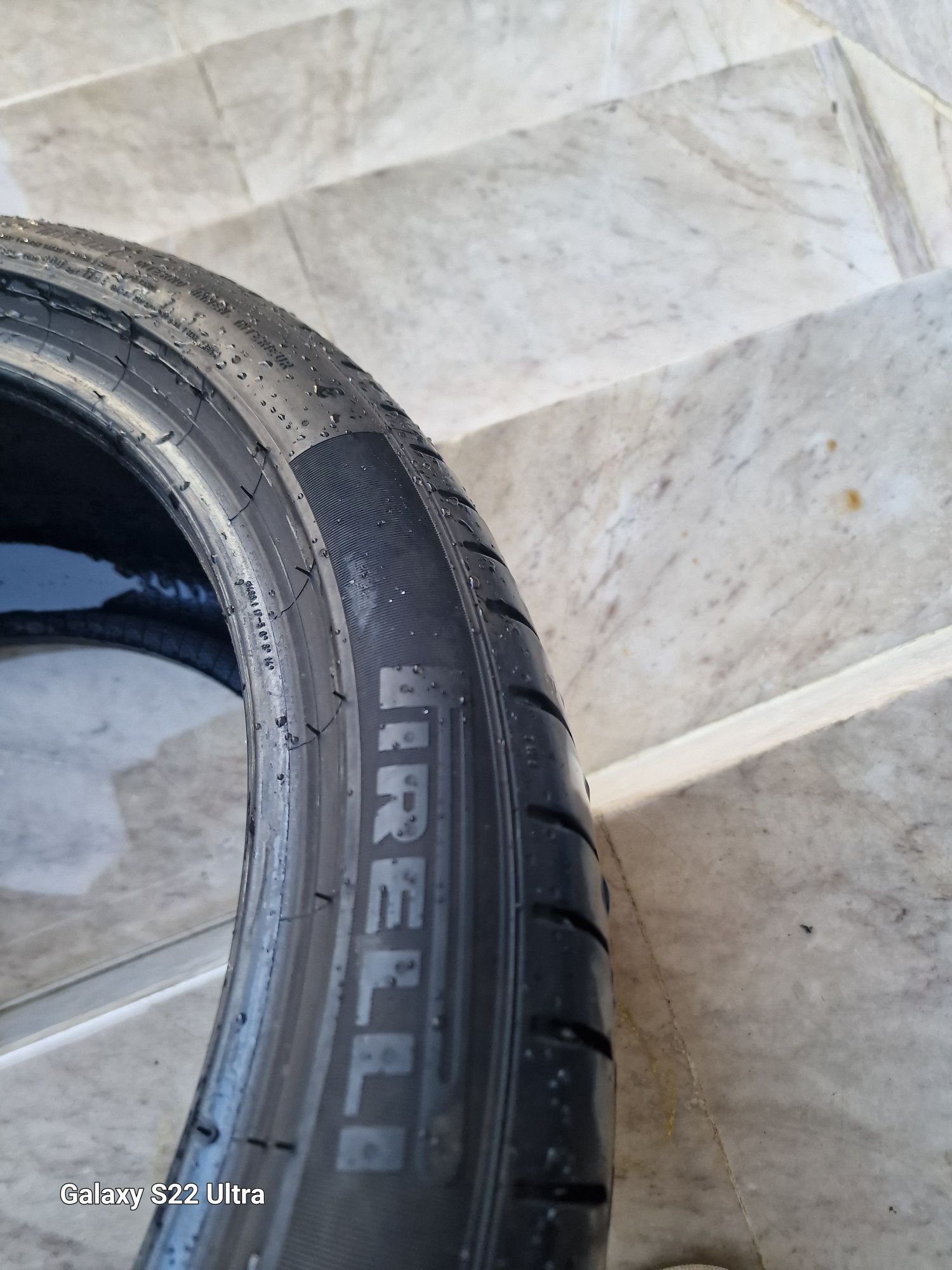 275 35 19 Pirelli DOT 23 2бр Замъка Ямбол
