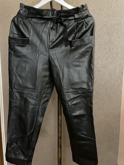 Кожен панталон