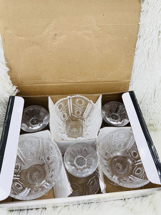 КОНФЕТНИЦА, ВАРЕНИЦА  новые в упаковке.