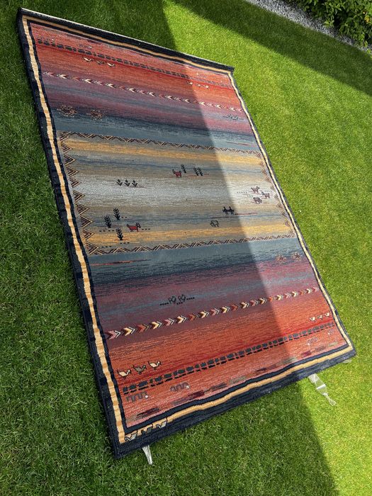 Covor multicolor nou