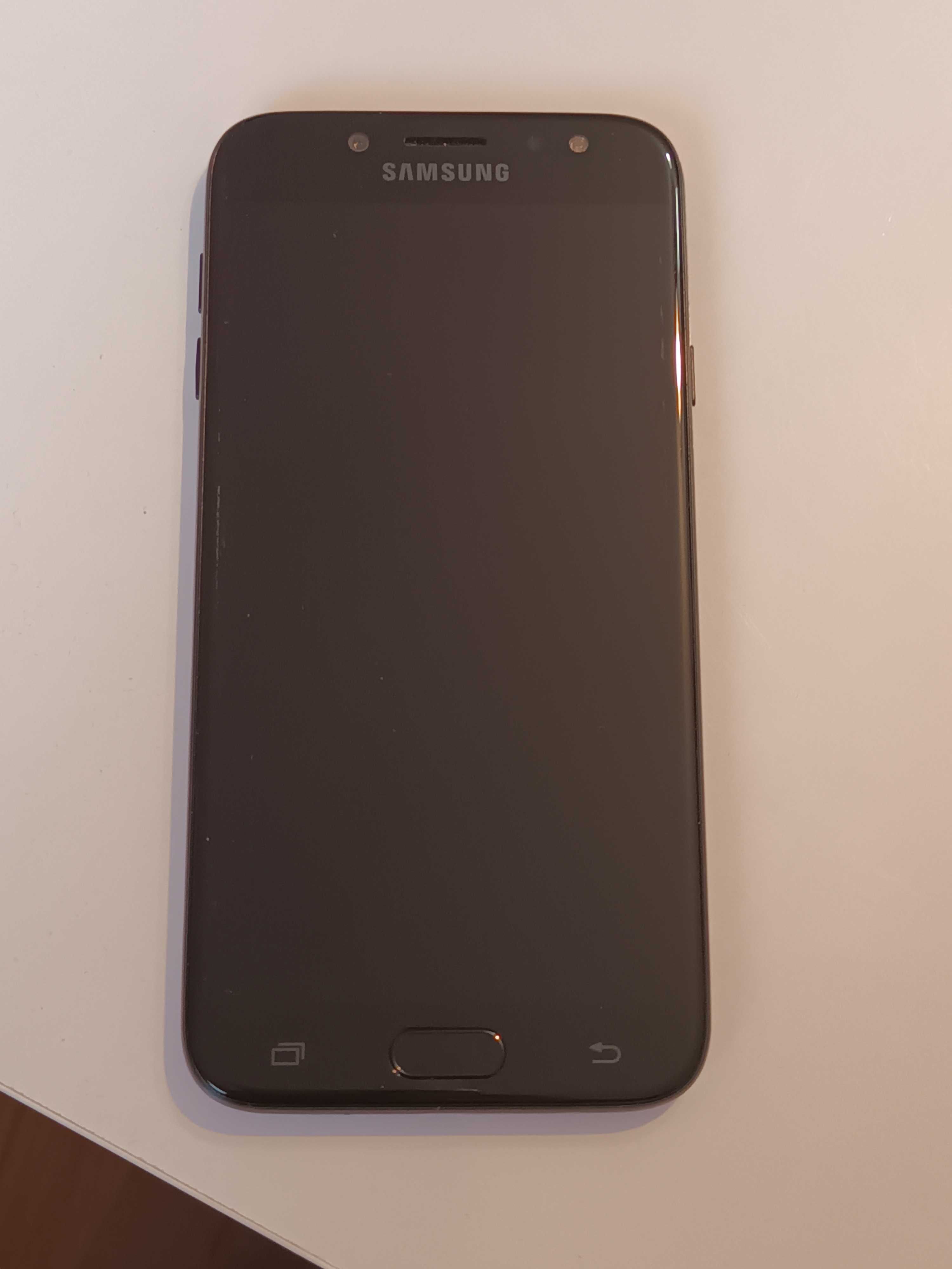 Мобилен телефон Samsung j7