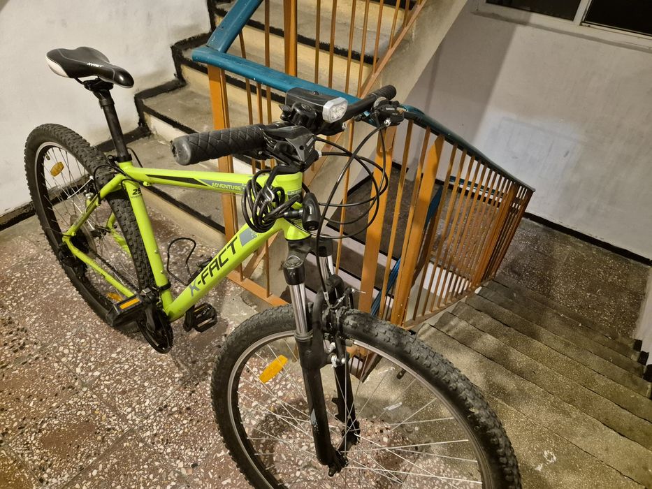 Vând bicicleta x-fact