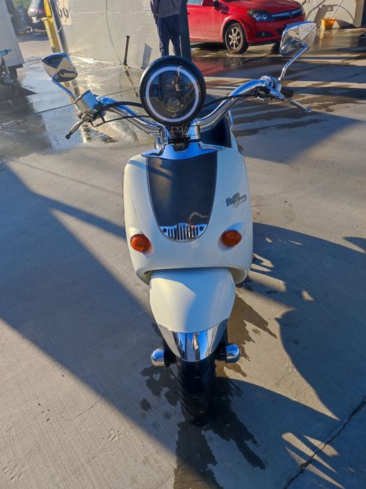Aprilia mojito custom 49cc (80)