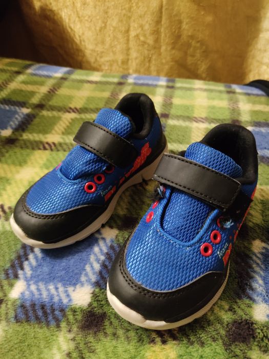 Кроссовки мальчик