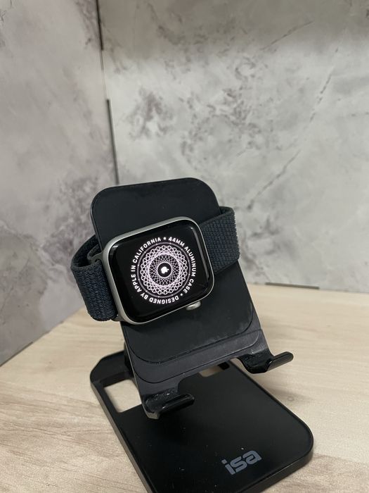 Смарт Часы Apple Watch SE 2024 | Эпл Вотчь СЕ 2024