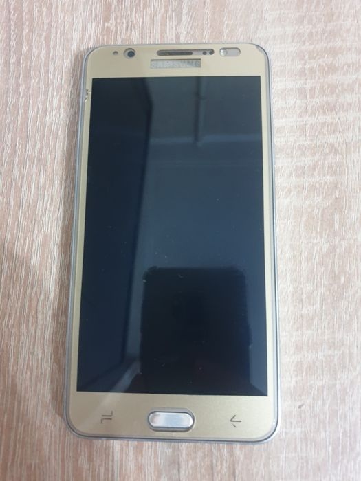 Продам самсунг j7
