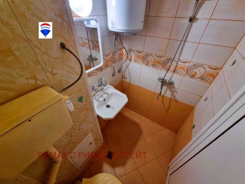 Двустаен апартамент под наем кв. Здравец Изток