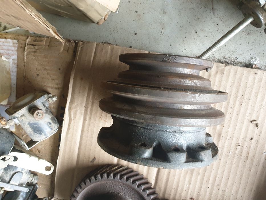 Fulie motor saviem nou