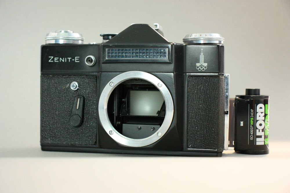 Фотоапарат Zenit-E