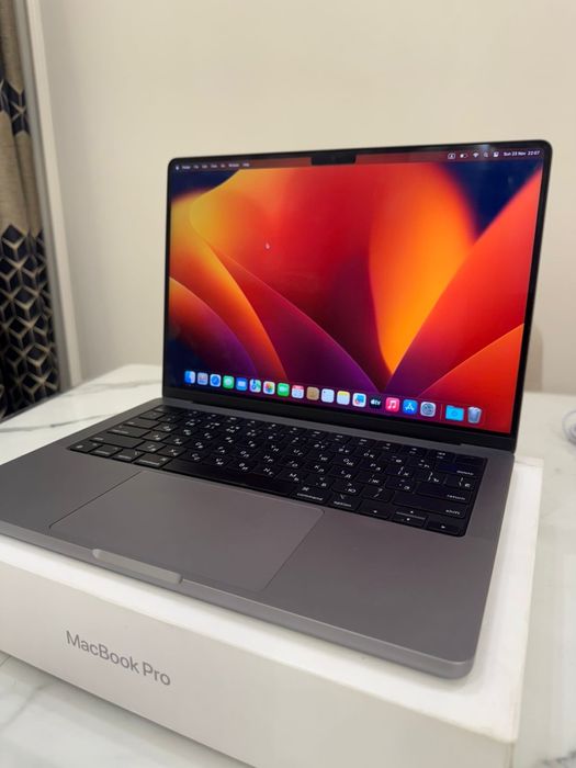 Apple MacBook Pro 14