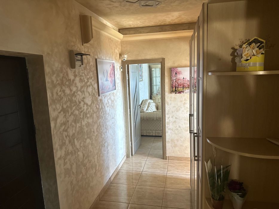 Închiriez ap 2 camere decomandat