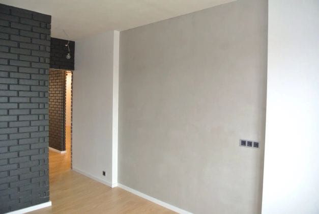 Штукатурные и шпаклёвочные работы стяжка,кафель монтаж и демонтаж