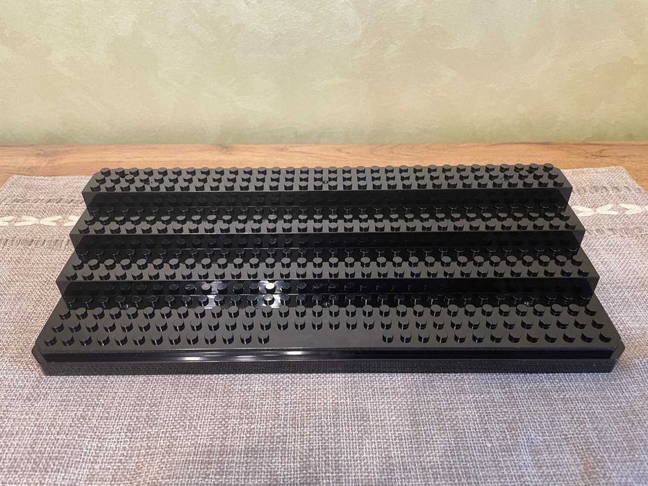 Подставка для фигурок LEGO (от 32 минифигурок)