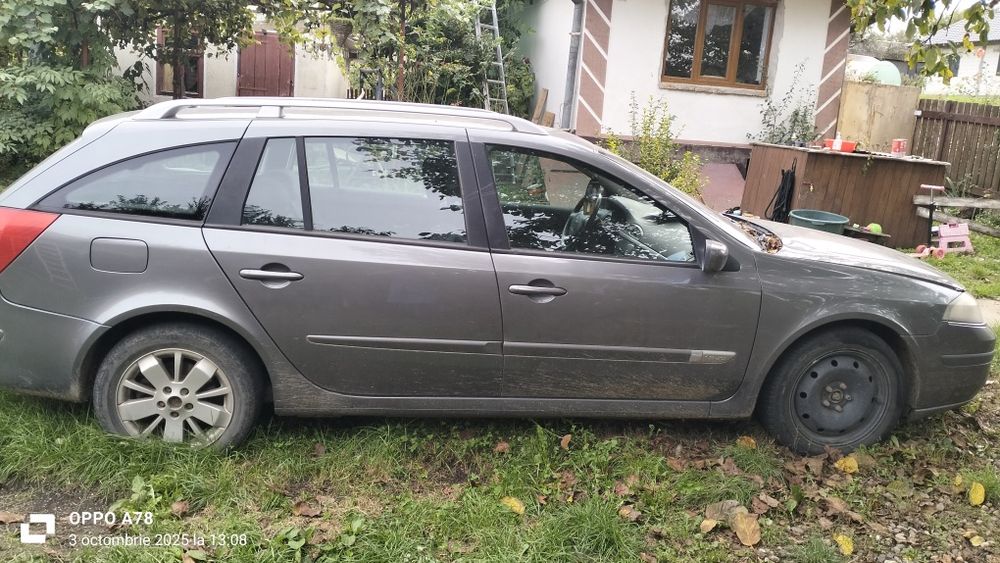 Vând pentru reparat sau dezmembrat