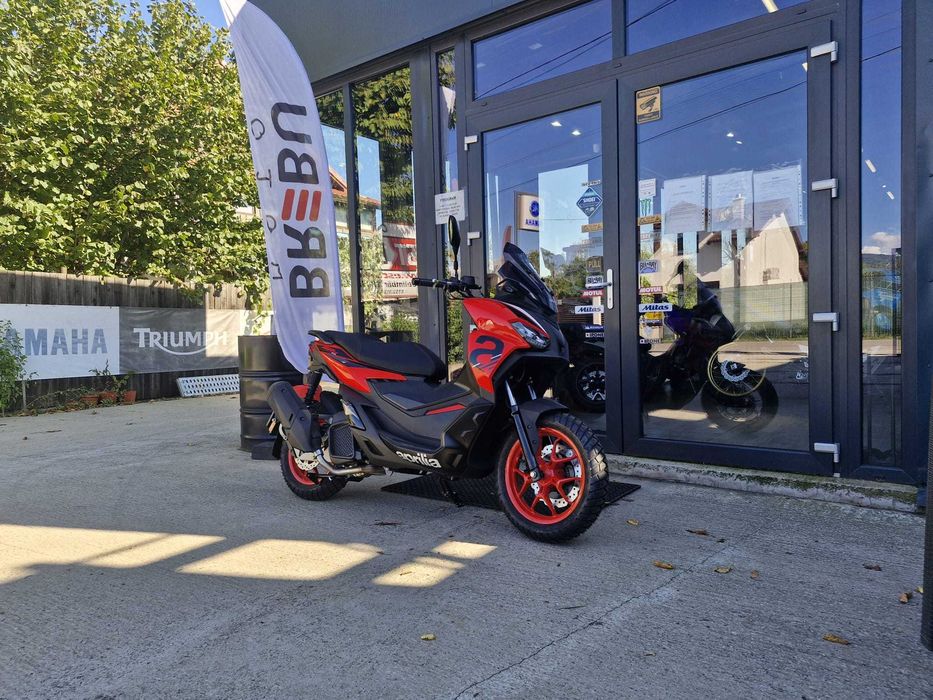Aprilia SR GT 125 -se conduce cu B--stoc EST BIKE Campina