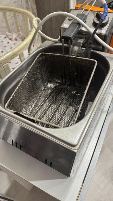 Продается фритюрница