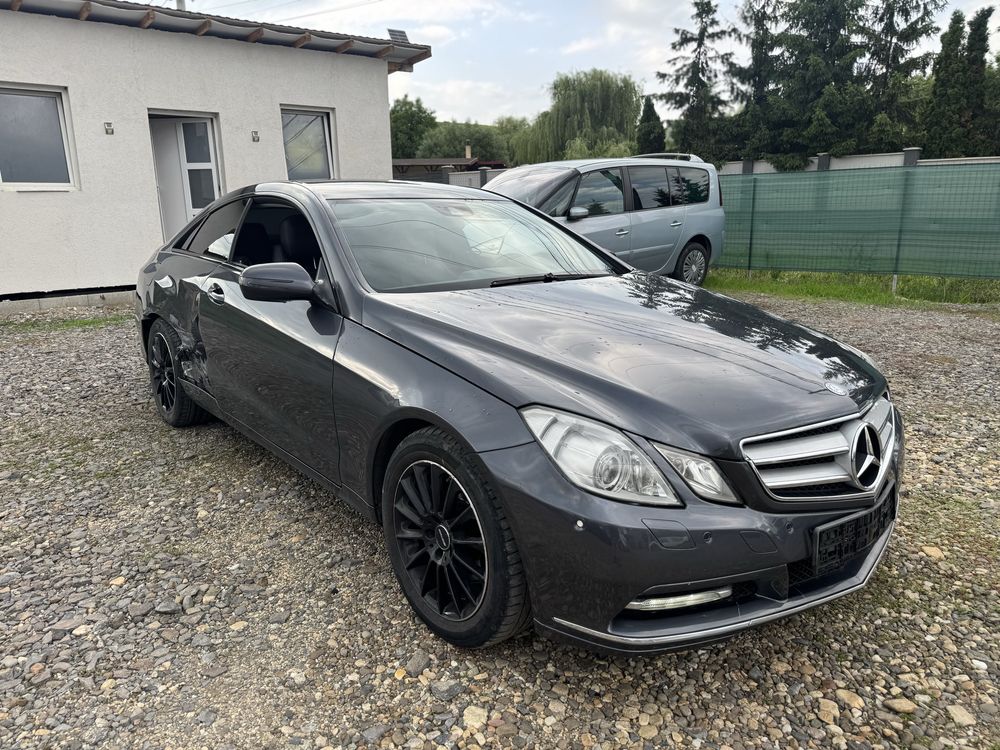 Mercedes E350 Coupe